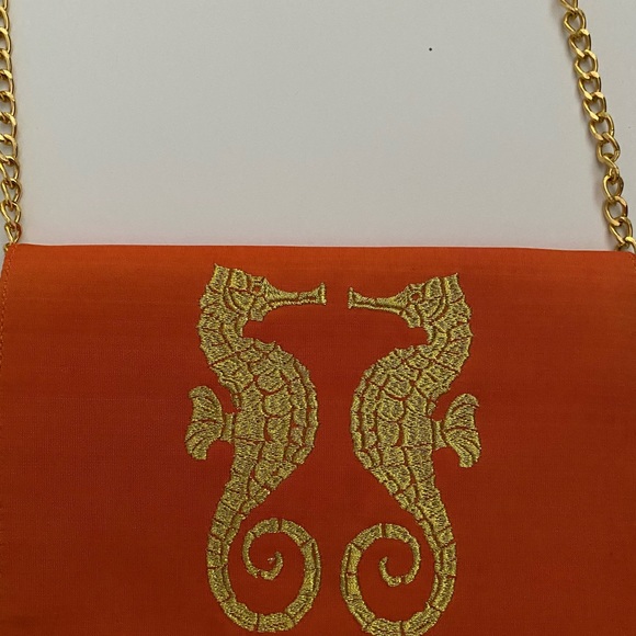 Silk Orange Seahorse Crossbody, Shiraleah Chicago - Picture 4 of 6